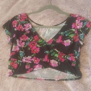 Hollister floral cropped top